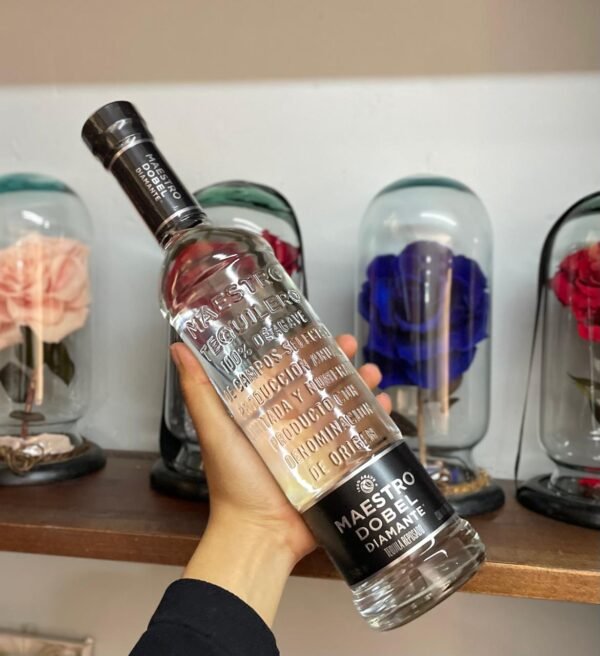Maestro Dobel 700ml