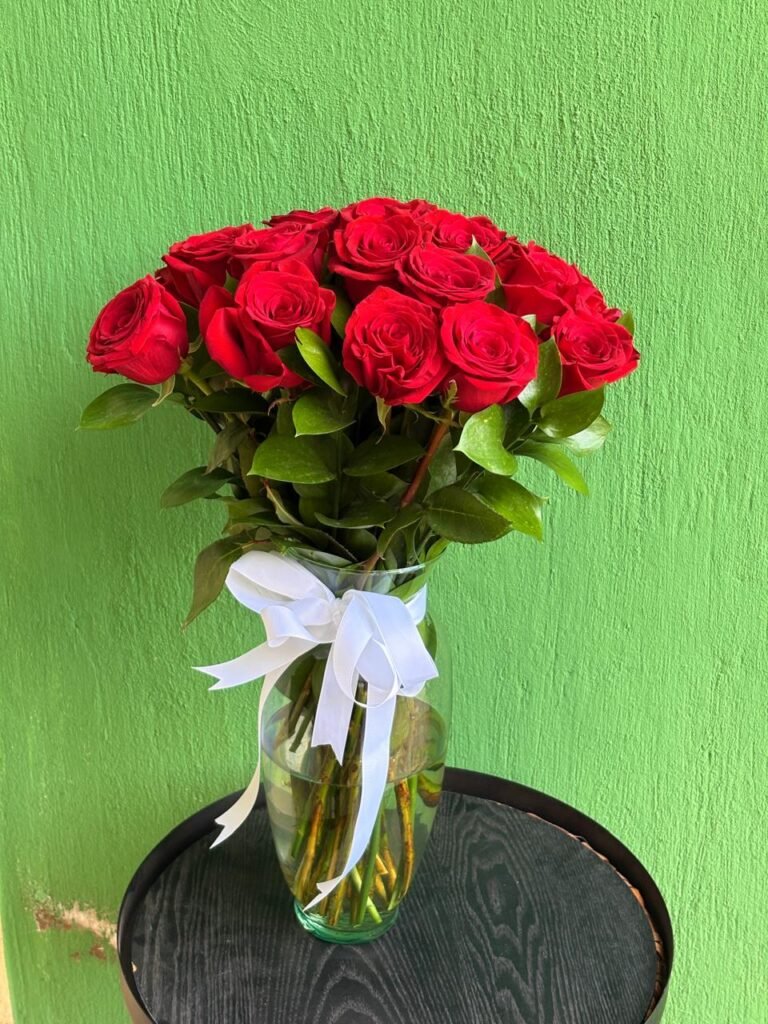 Florero 24 rosas